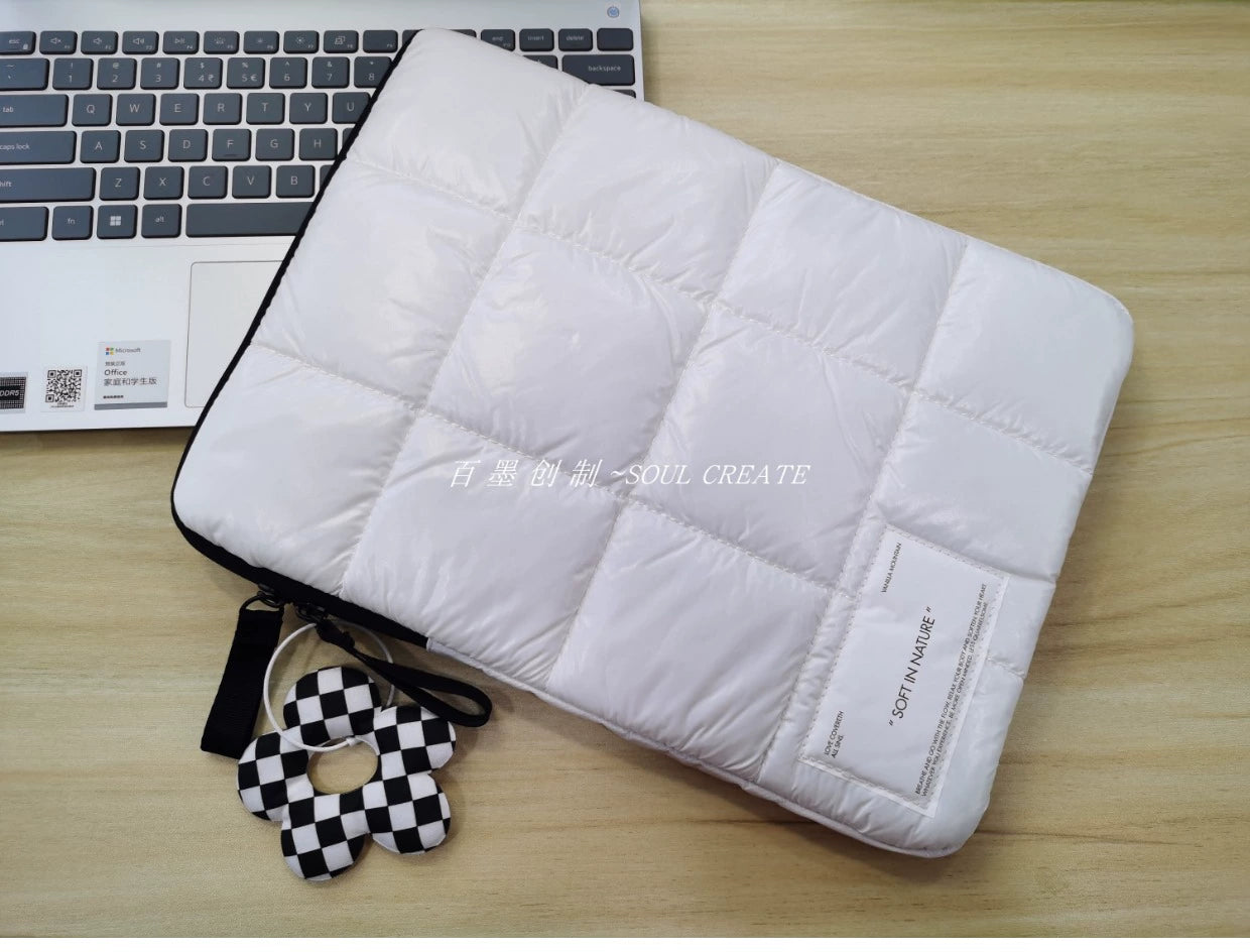 The Baimo Cloud Bag is a soft, waterproof liner for tablets and notebook computers, compatible with brands like Apple, Huawei, Xiaomi, and Dell.