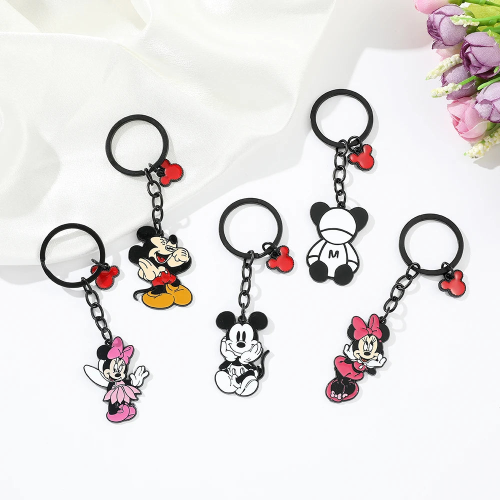 Mickey and Minnie Mouse Keychains Disney Key Chain for Women Jewelry Cartoon Metal Keyrings