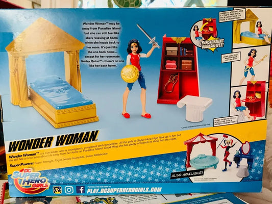 🛡️ Wonder Woman™ Transforming Room Reveal Playset – DC Super Hero Girls
