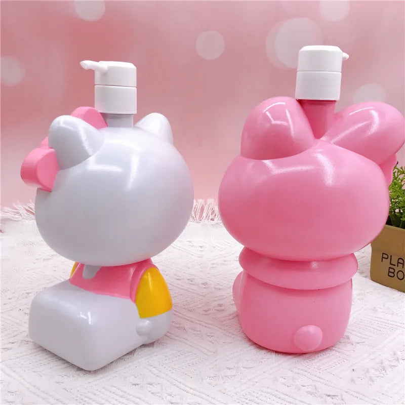 Hello Kitty Large Capacity Liquid soap dispenser.