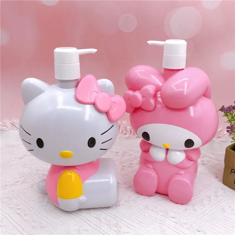 Hello Kitty Large Capacity Liquid soap dispenser.